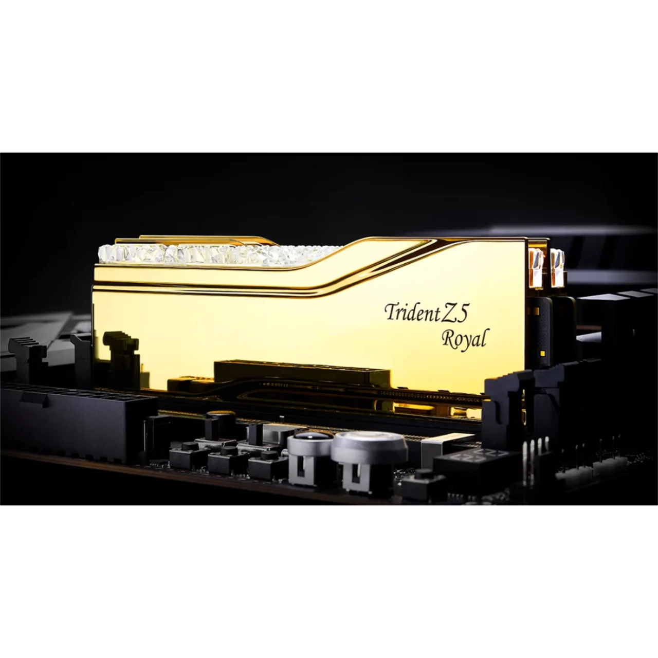32GB (16x2) KIT 6400mhz TRIDENT Z5 ROYAL (INTEL) RGB GOLD 2 32GB (16x2) KIT 6400mhz TRIDENT Z5 ROYAL (INTEL) RGB GOLD thumbnail 2