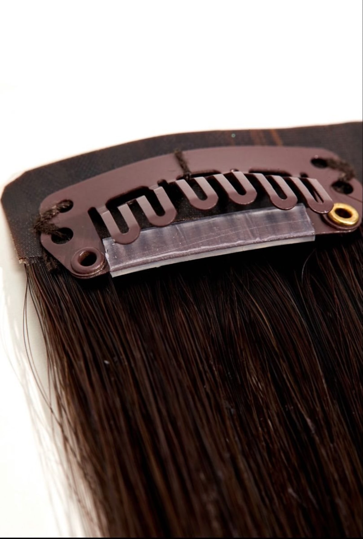 Billige clip-in extensions: pris og pleje forklaret