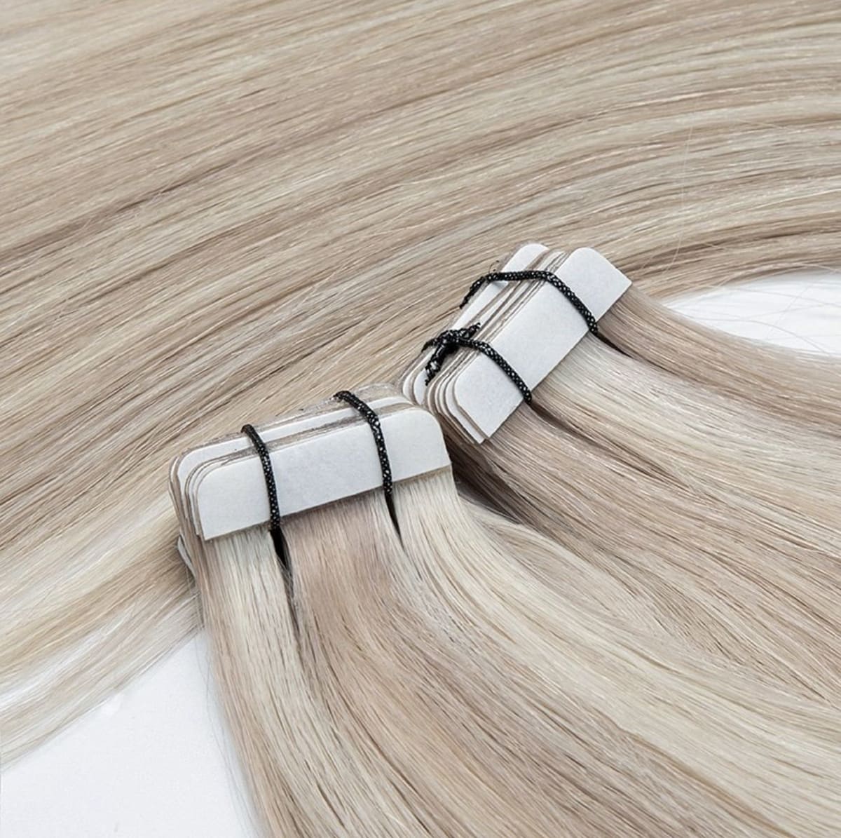 Tape-in extensions: hva påvirker prisen på kort og lang sikt?