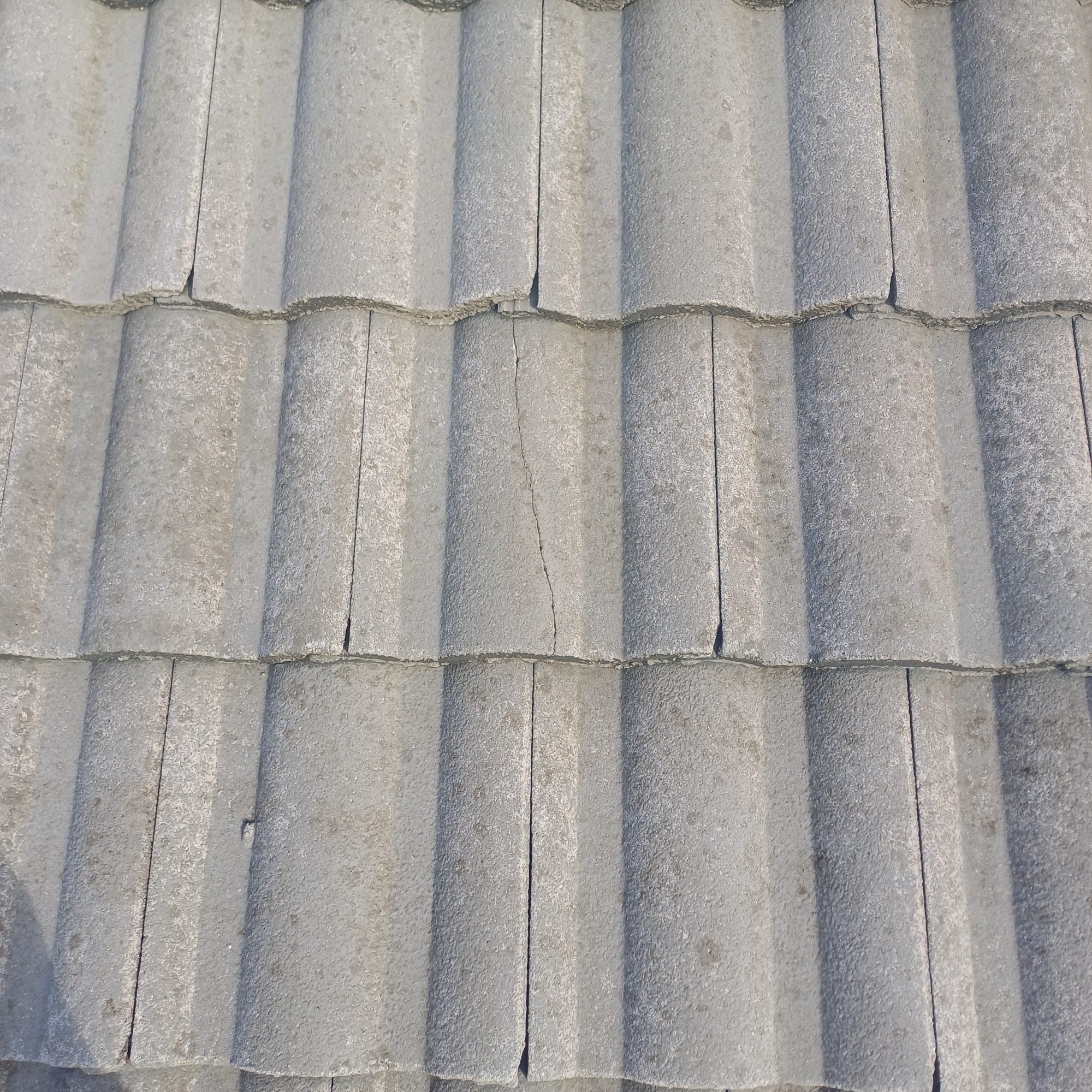 cracked tiles, dirty