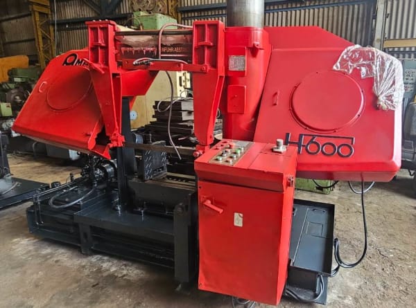 AMADA Make Hydraulic Bandsaw Machine