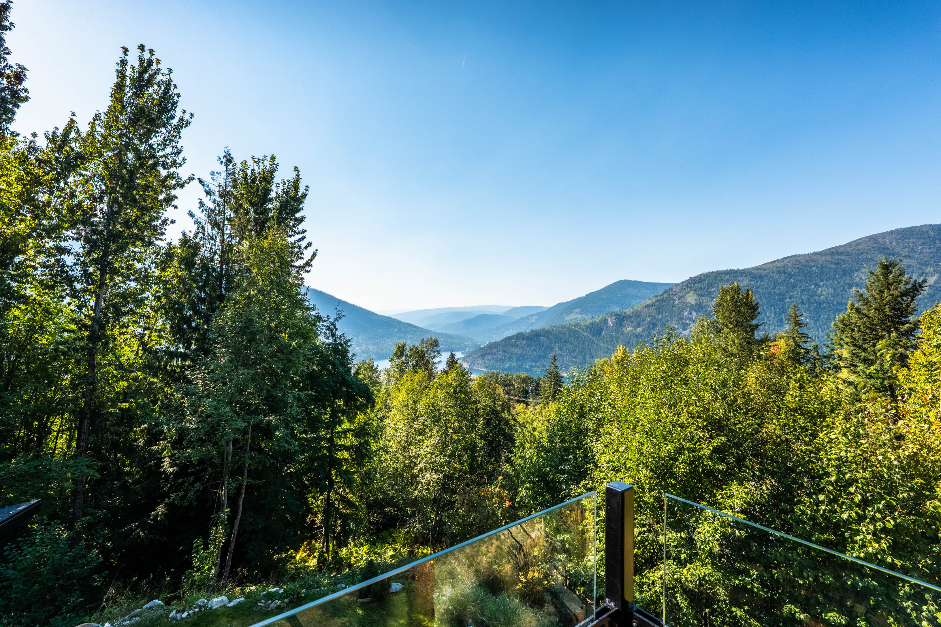 Mountain and lake view from 1409 Ash Street