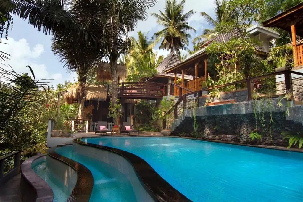 Brand new joglo villa with beautiful jungle view - Image 1 of 9