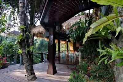 Brand new joglo villa with beautiful jungle view - Thumbnail 9