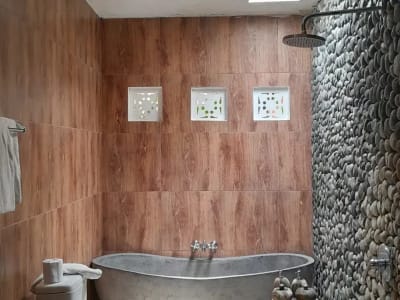 6 Bedroom Villa for sale in Ubud, Bali - Thumbnail 5