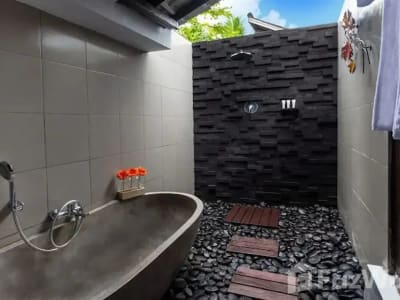10 Bedroom Villa for sale in Ubud, Bali - Thumbnail 5