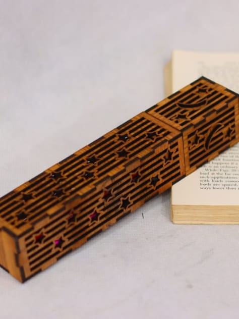 Star Cutout Wooden Pen Box