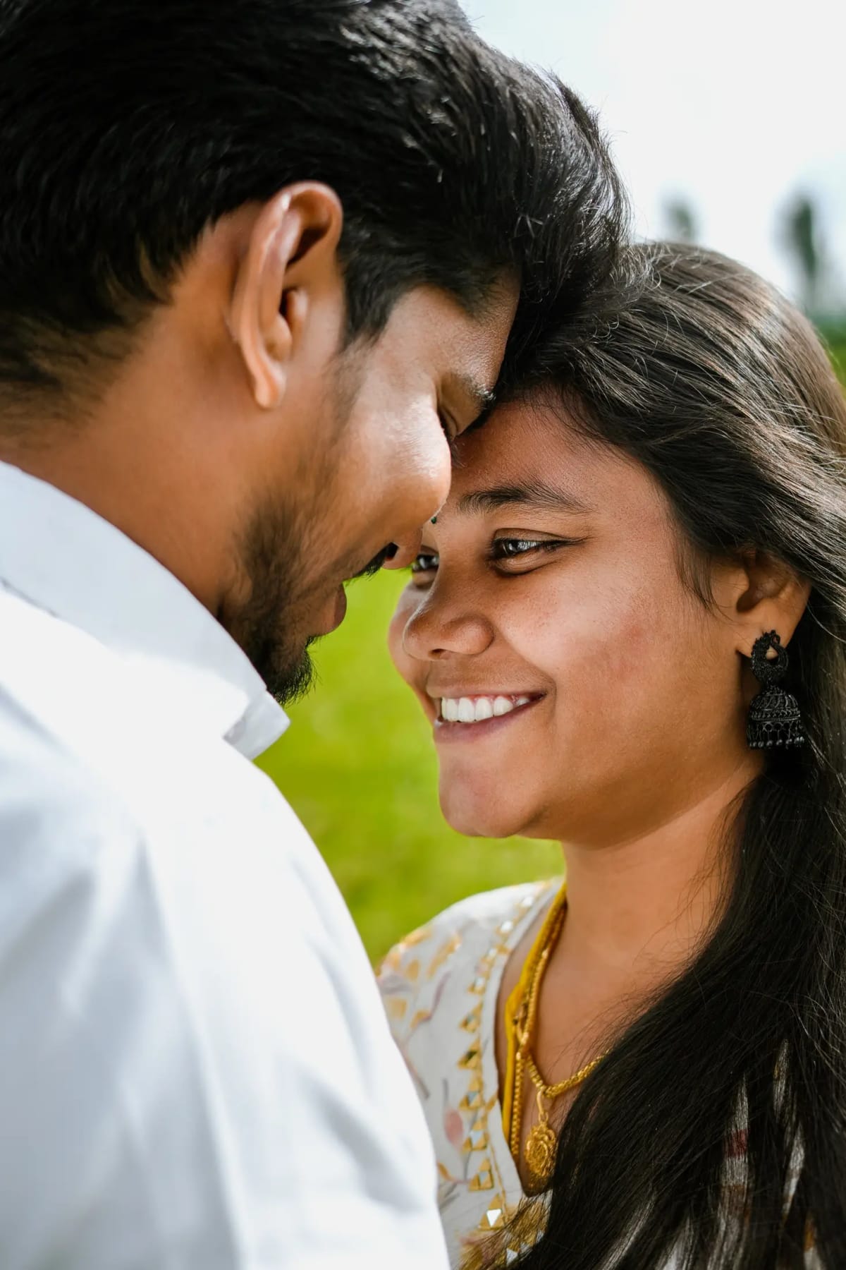 Best Outdoor Couple Photography in Madurai