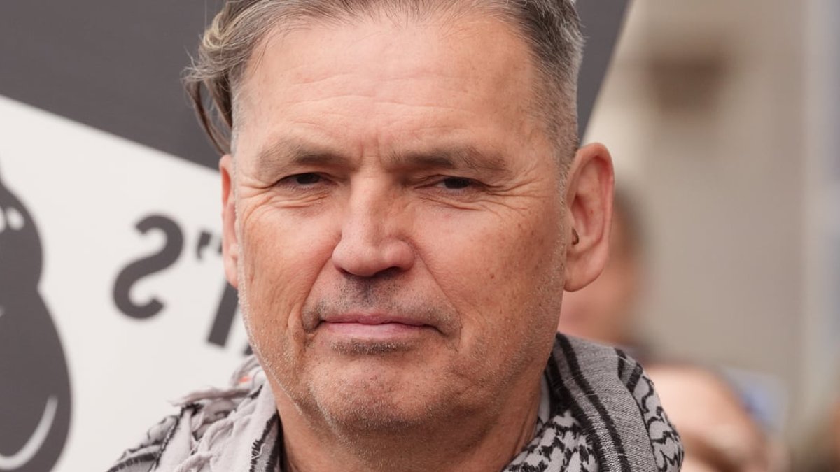Vince wins damages from Daily Mail publisher