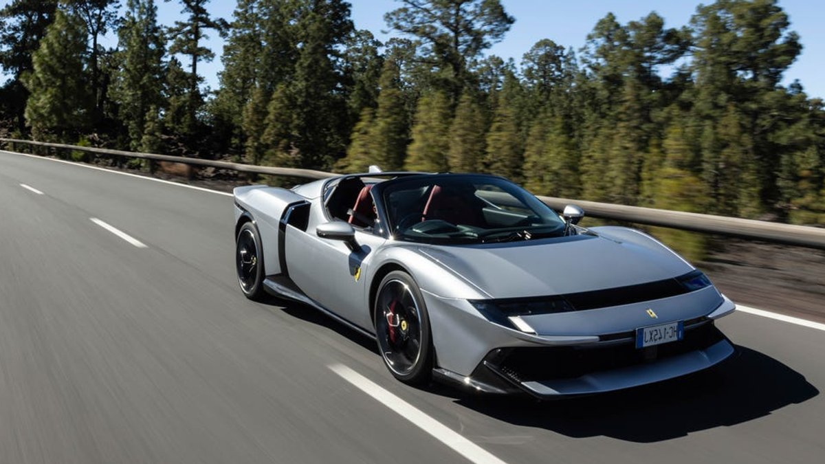 Ferrari Spider drives better than it looks - ferrari spider