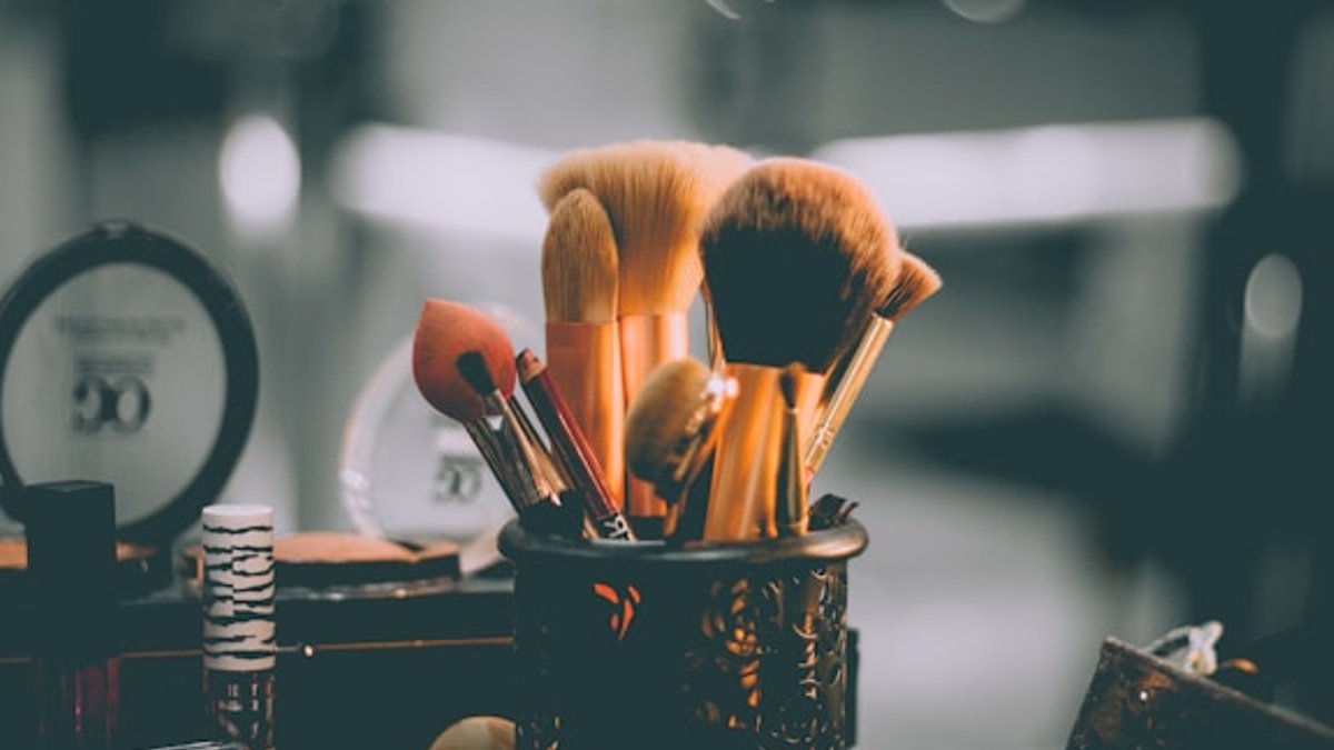 Dirty Makeup Brushes Spread Skin Infections Dirty Makeup Brushes Spread Skin Infections - makeup brushes