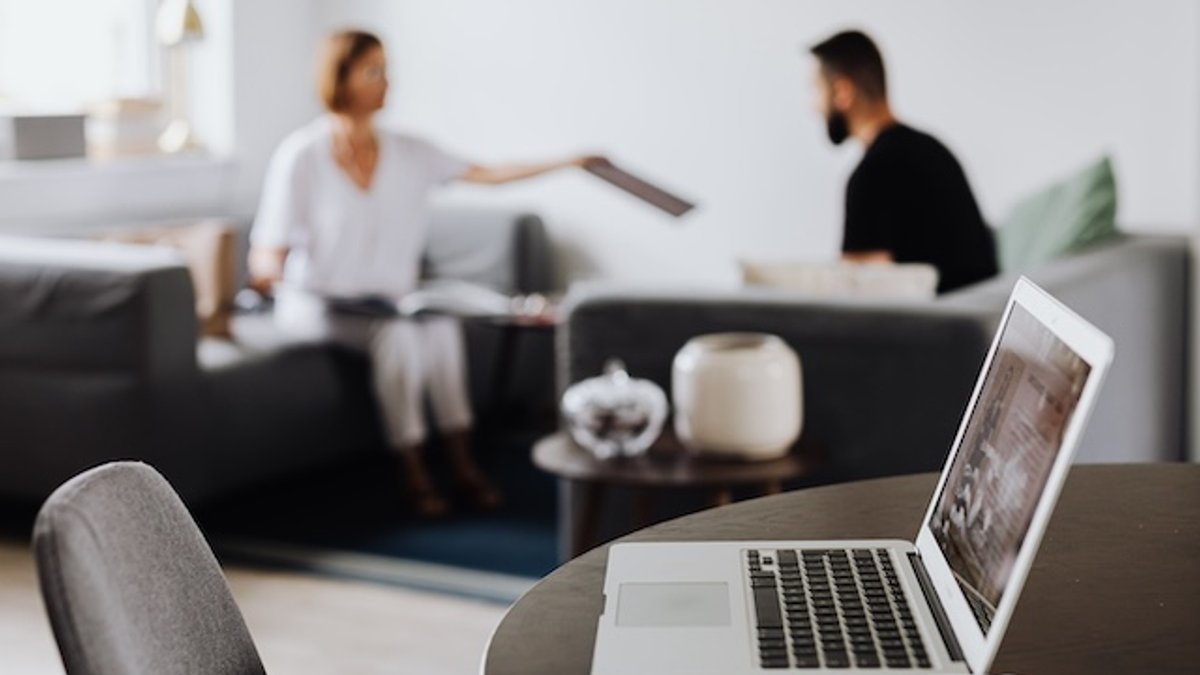 Hybrid Work Challenges Couples' Home Boundaries - hybrid work boundaries