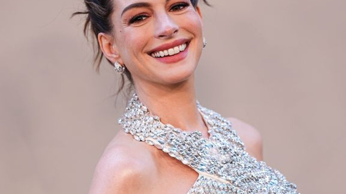 Anne Hathaway’s Most Notable Properties - anne hathaway properties