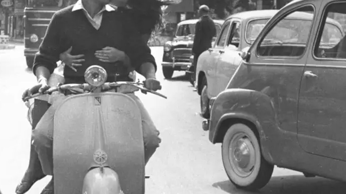 How Vespa conquered the world How Vespa conquered the world - vespa scooter