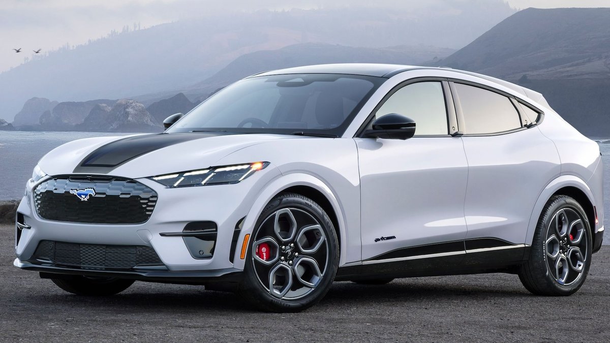 Car buyers sue for tariff refunds Car buyers sue for tariff refunds - tariff refunds