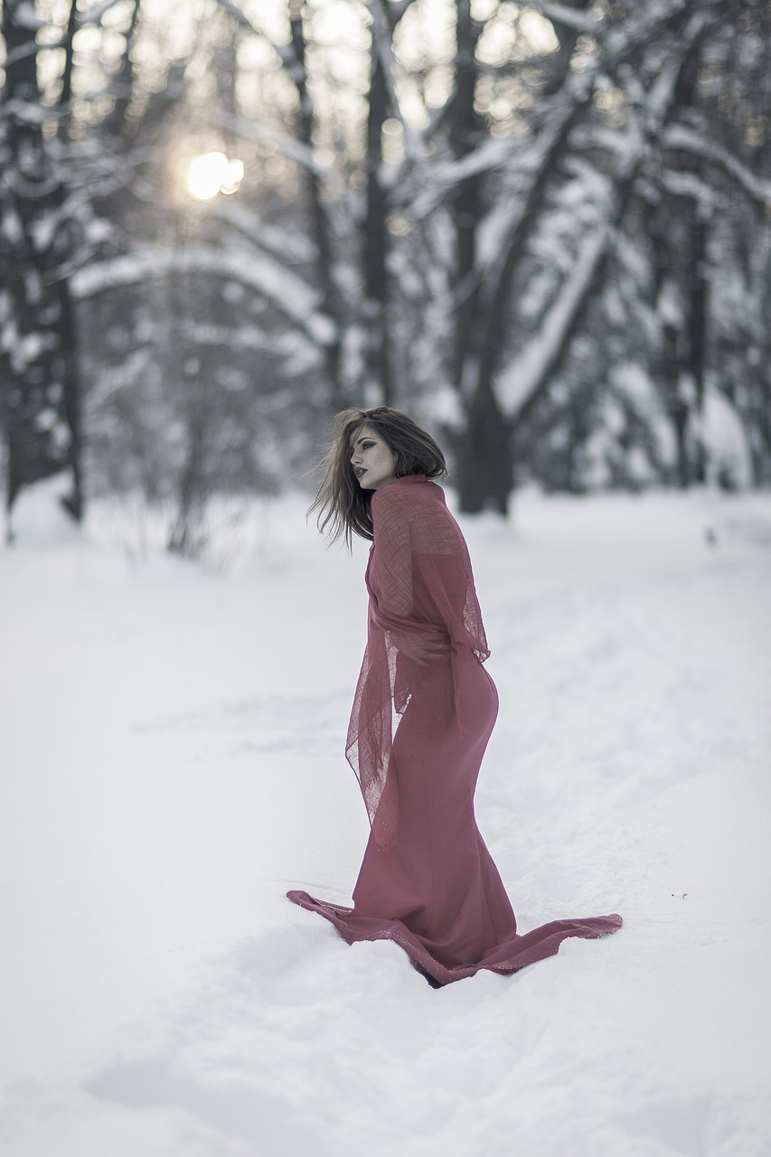 The Enigmatic Allure of Latex Dress: A Symphony of Sensuality