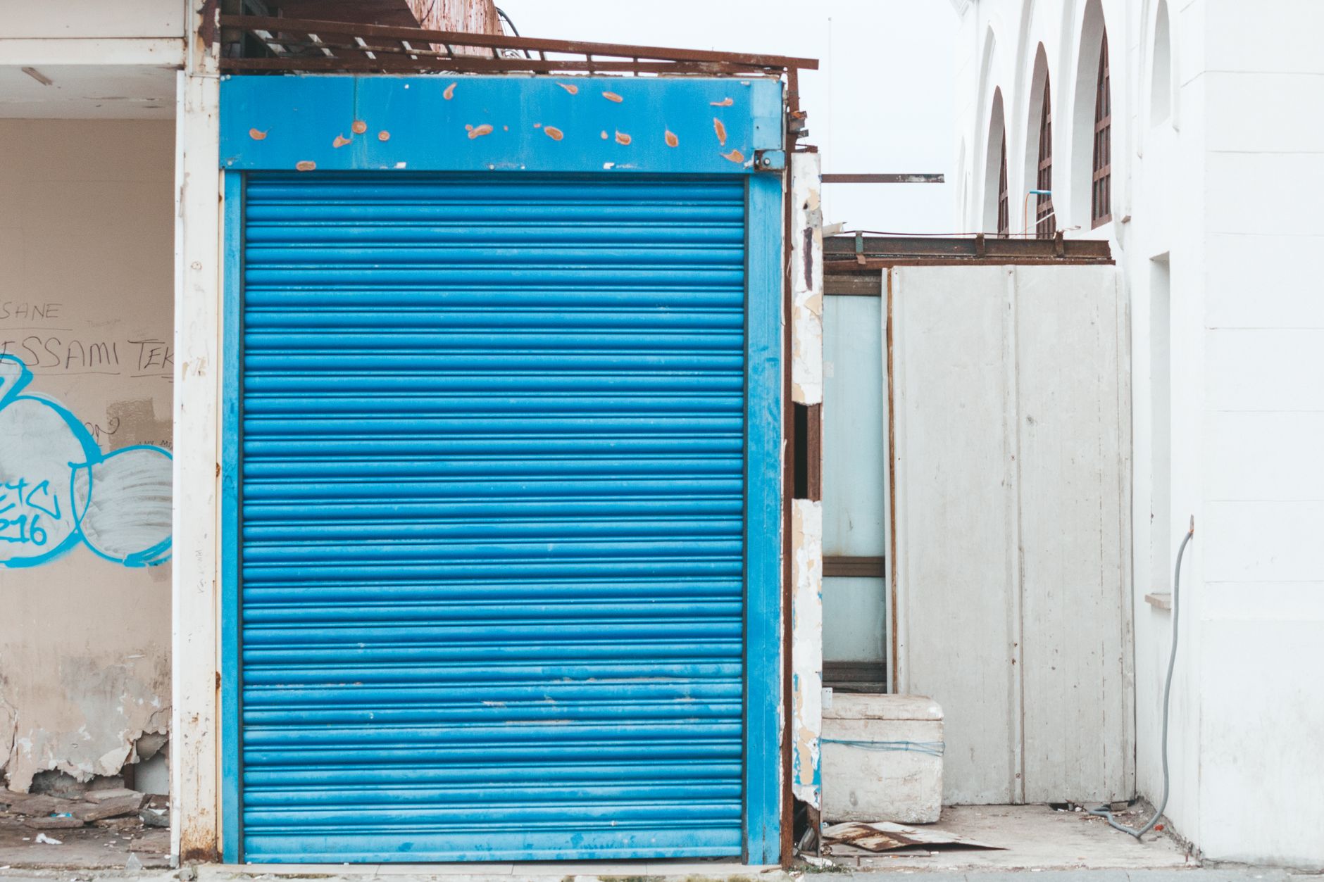 The 6 Benefits of Roller Shutters Perth