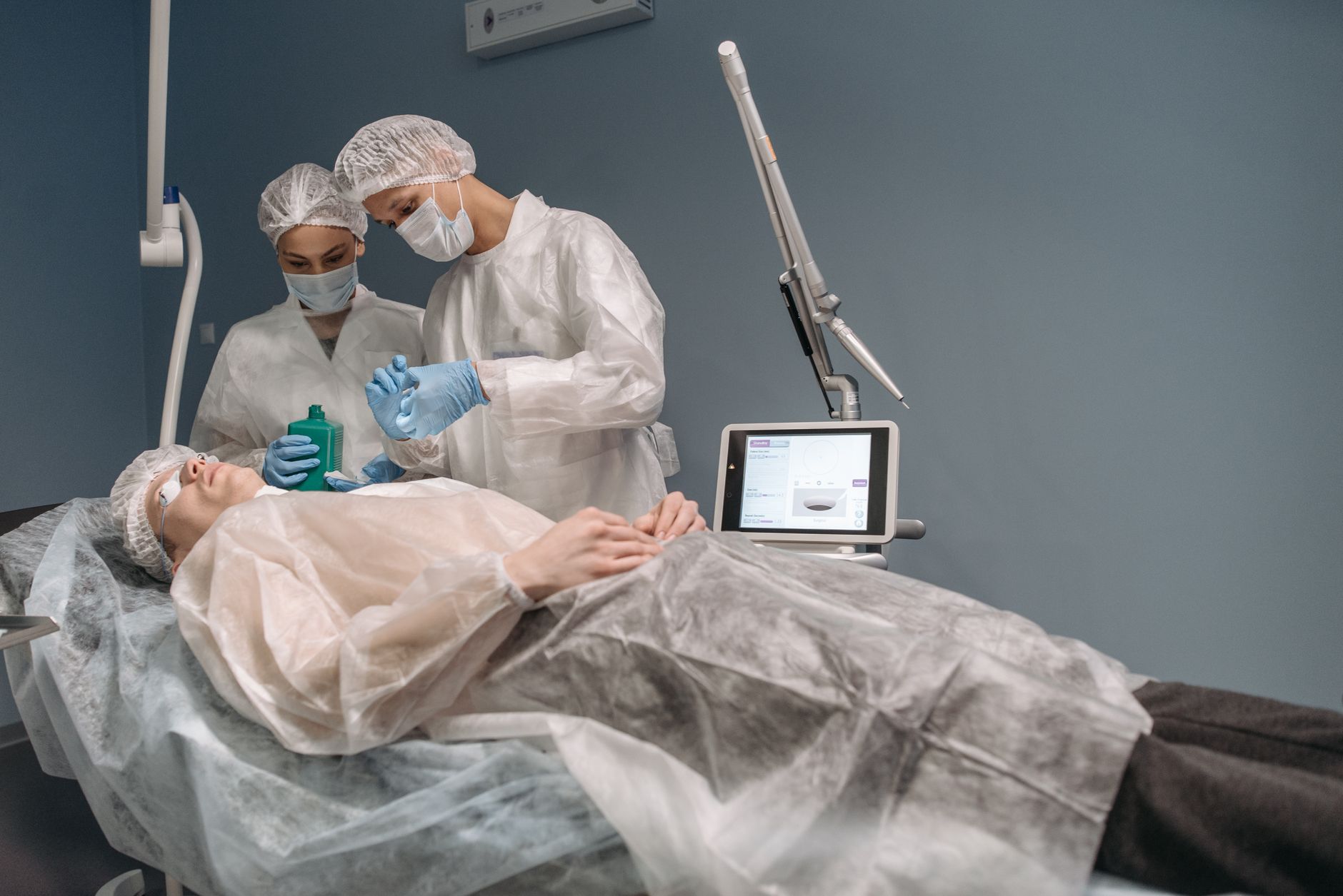 3 Online Strategies To Make Your Cosmetic Surgery More Approachable