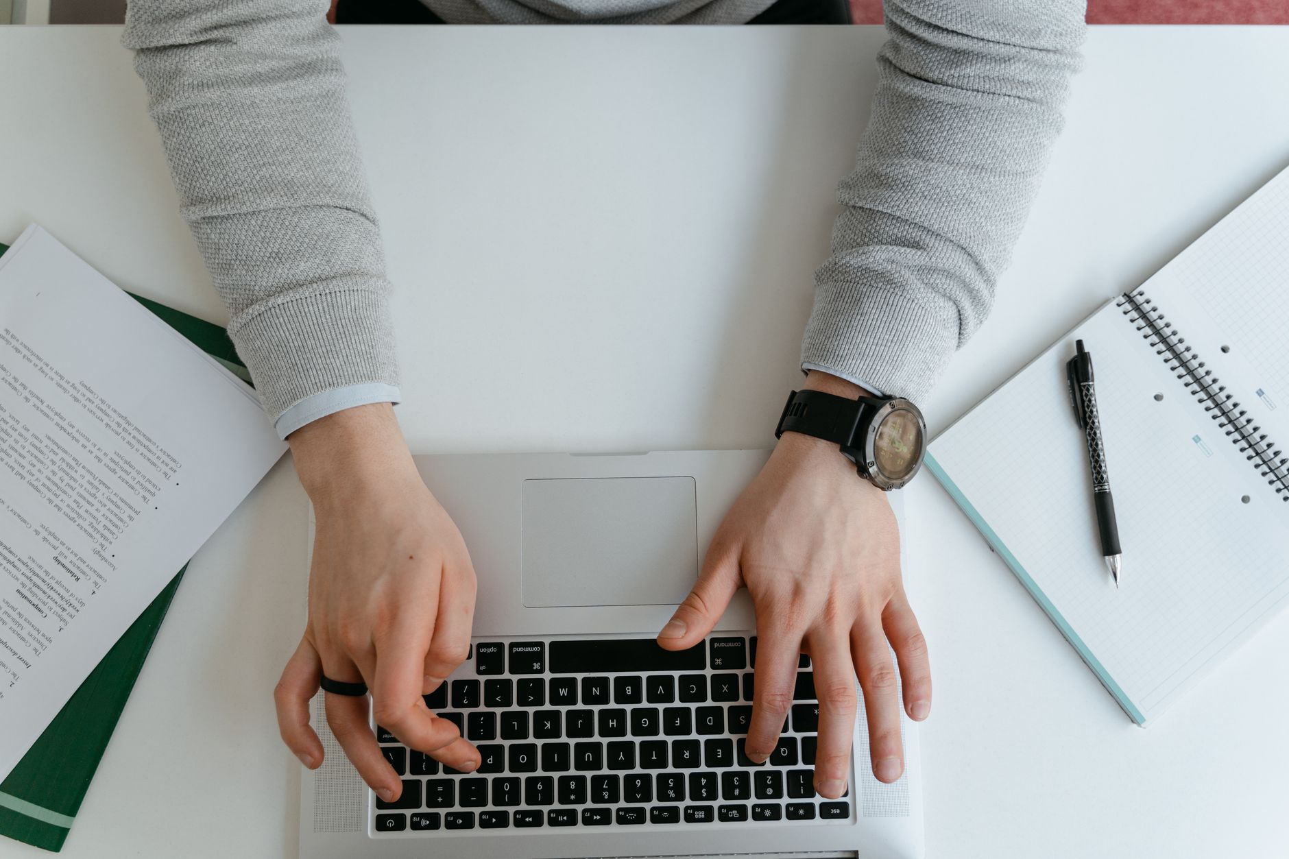 Why Online Certifications Matter in a Competitive Job Market