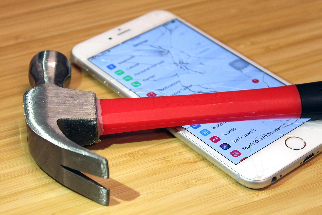 How to Overcome a Vibrating and Shaded iPhone Screen