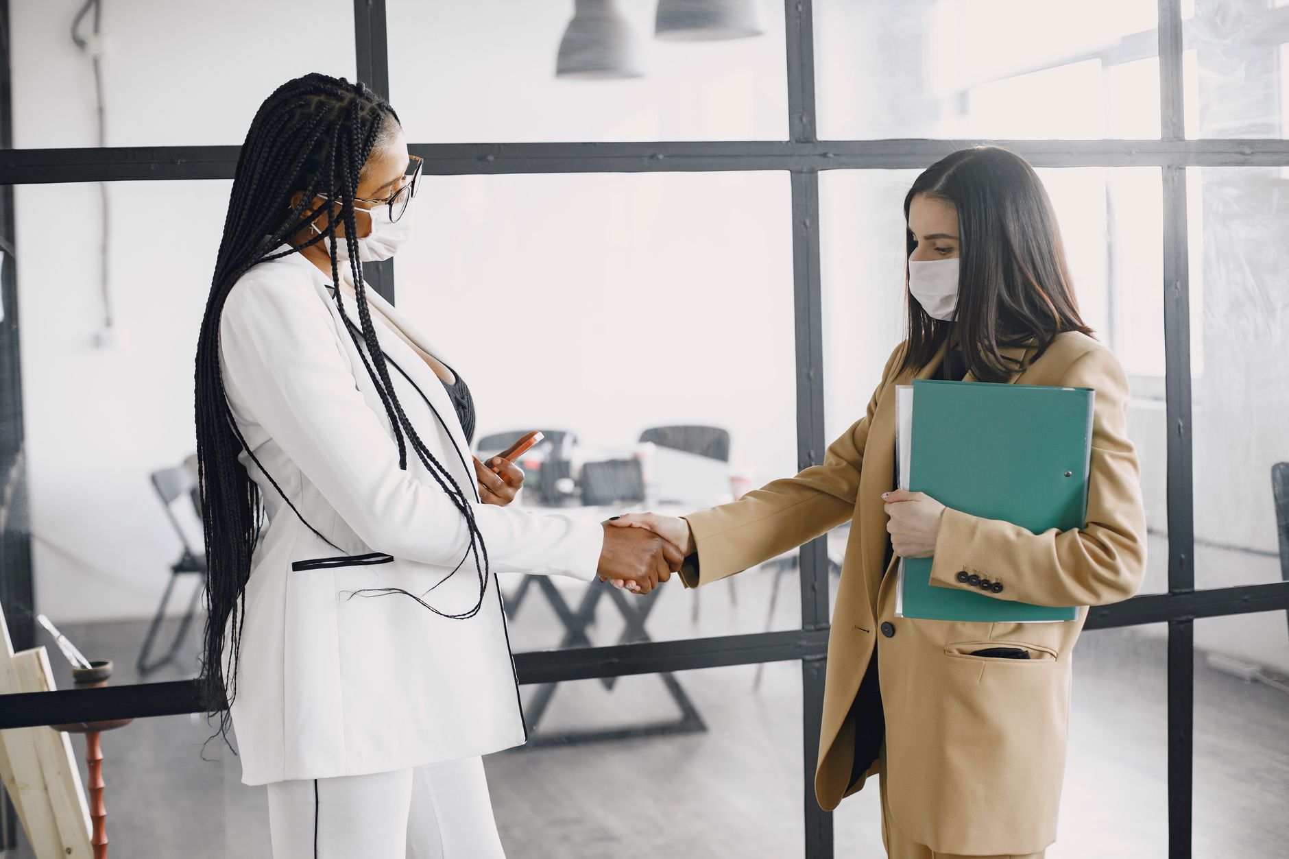 How To Deal With Underperforming Team As A Corporate Leader