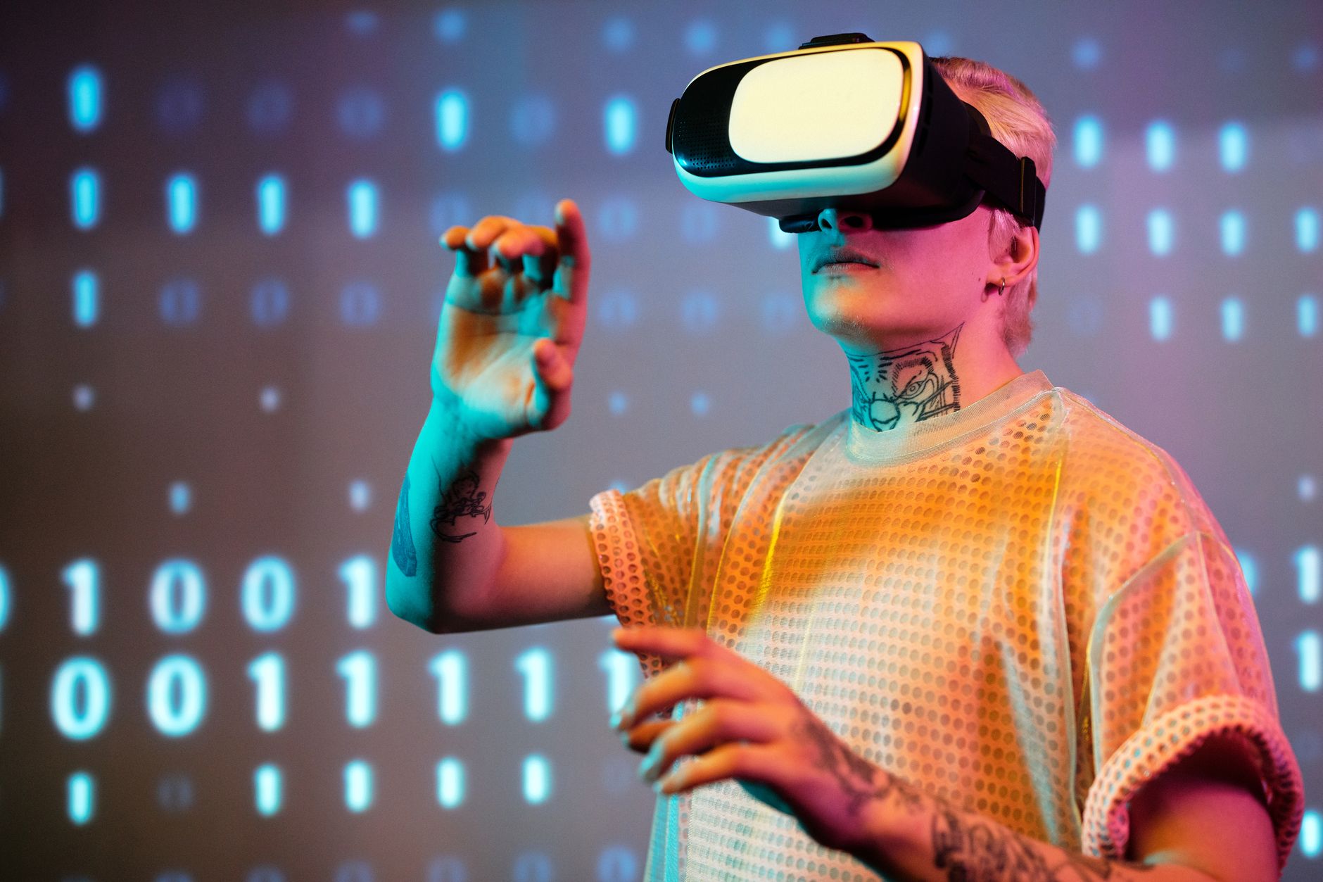 Navigating the Digital Realm: The Ultimate Guide to Choosing a Web Hosting Provider in 2024
