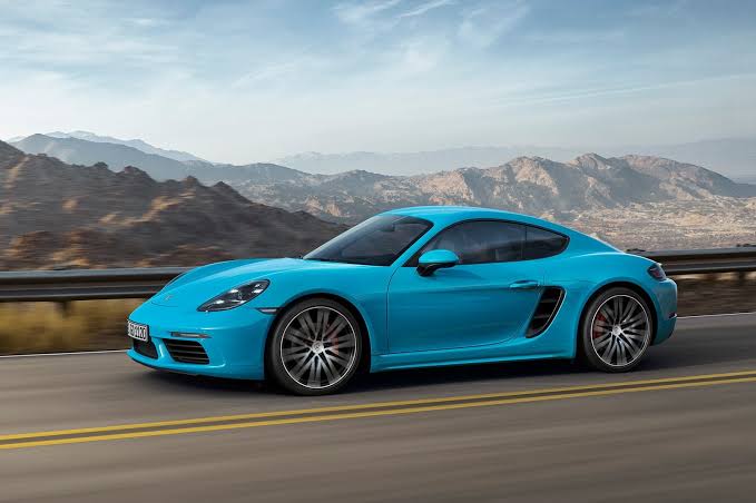Porsche to Offer Electric and Gas 718 Cayman