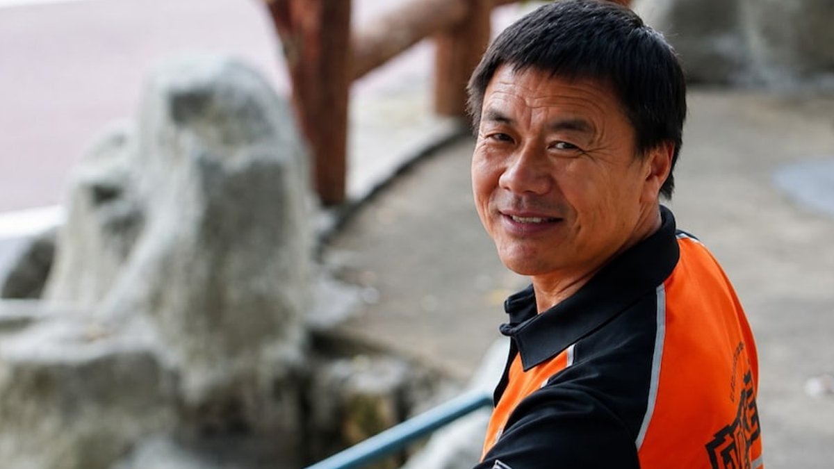 Man Wins Top Literary Prize in China - literary prize