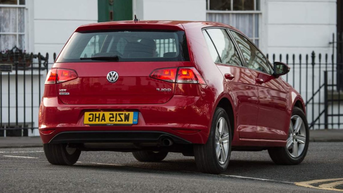 Neighbour's Golf Ride Teaches Me Better Driving - volkswagen golf