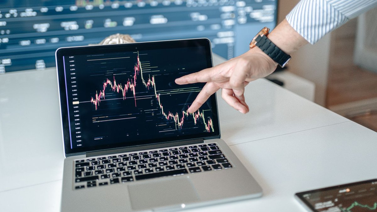 SMC criticizes FSC on fund performance - fund performance