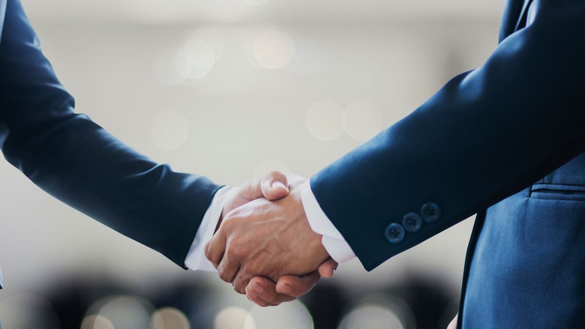 dLocal Teams Up with Ria Money Transfer - cross border payment