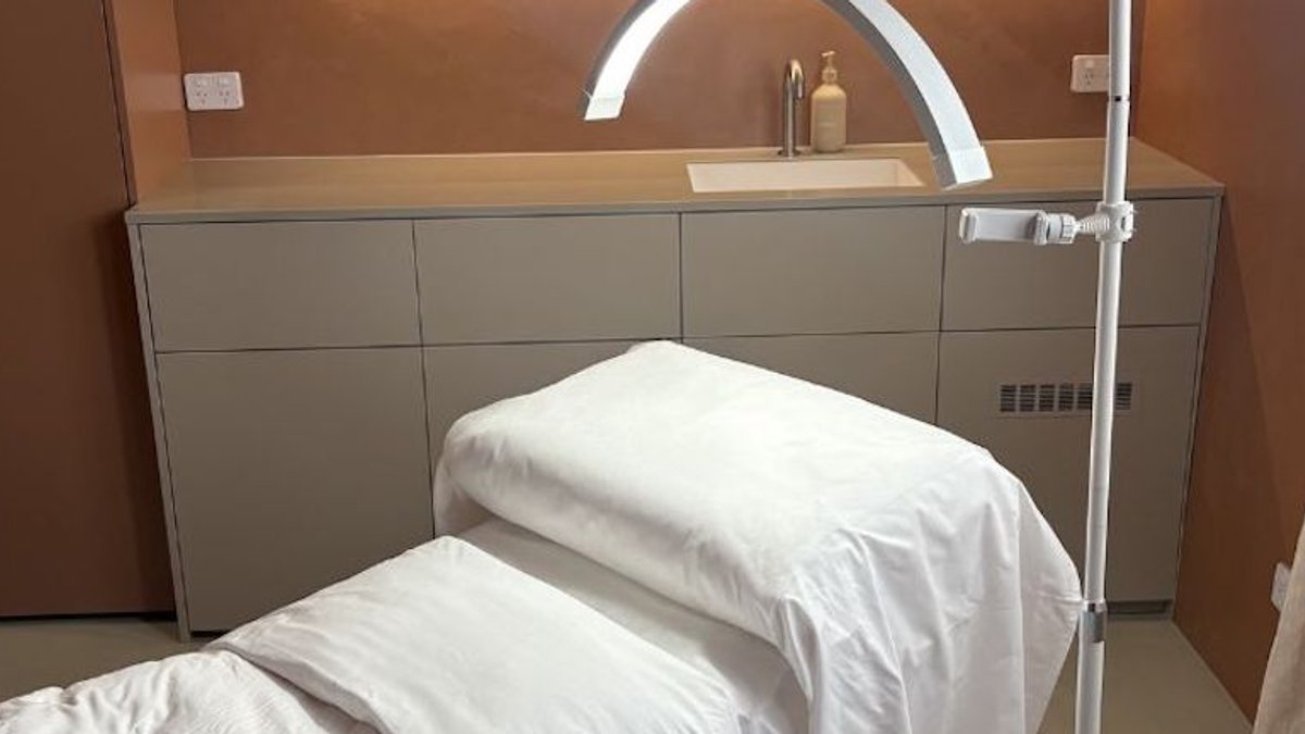 Broadband Light Therapy Shows Promising Results - bbl therapy