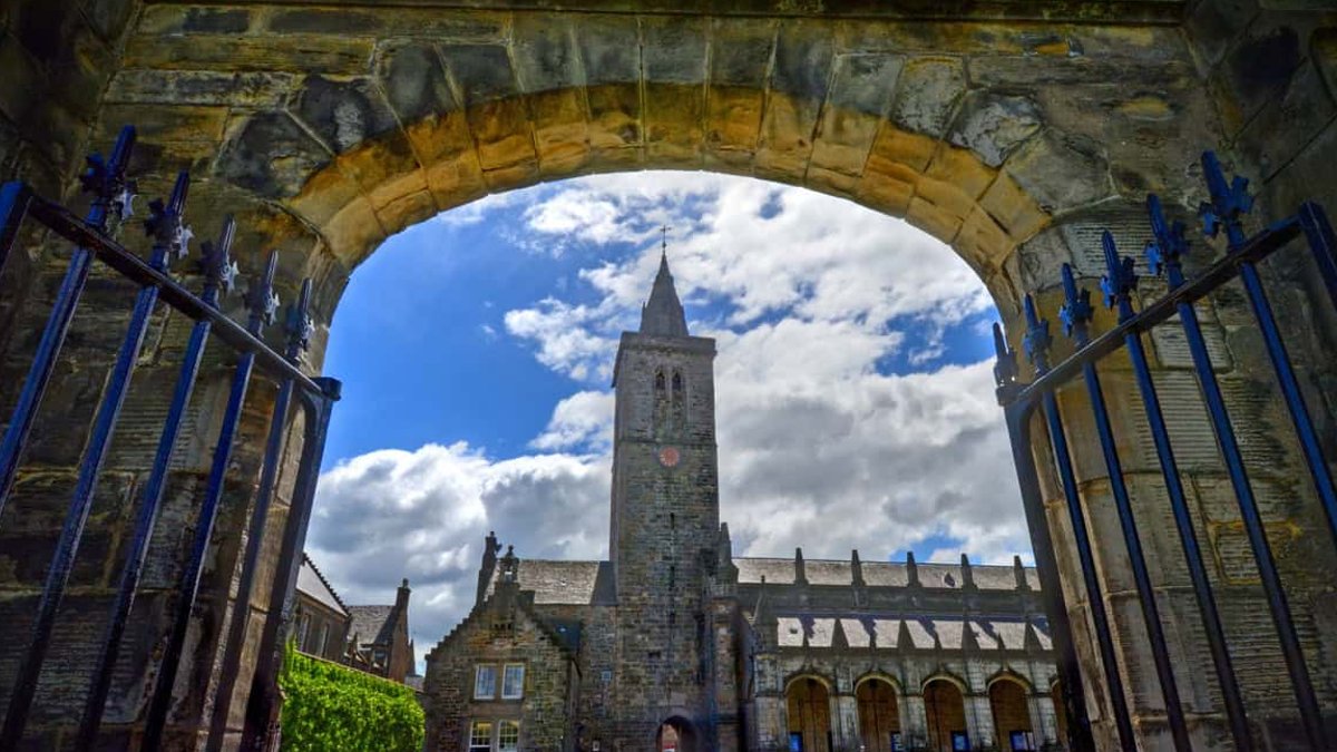 Universities unite to help stranded students - universities help