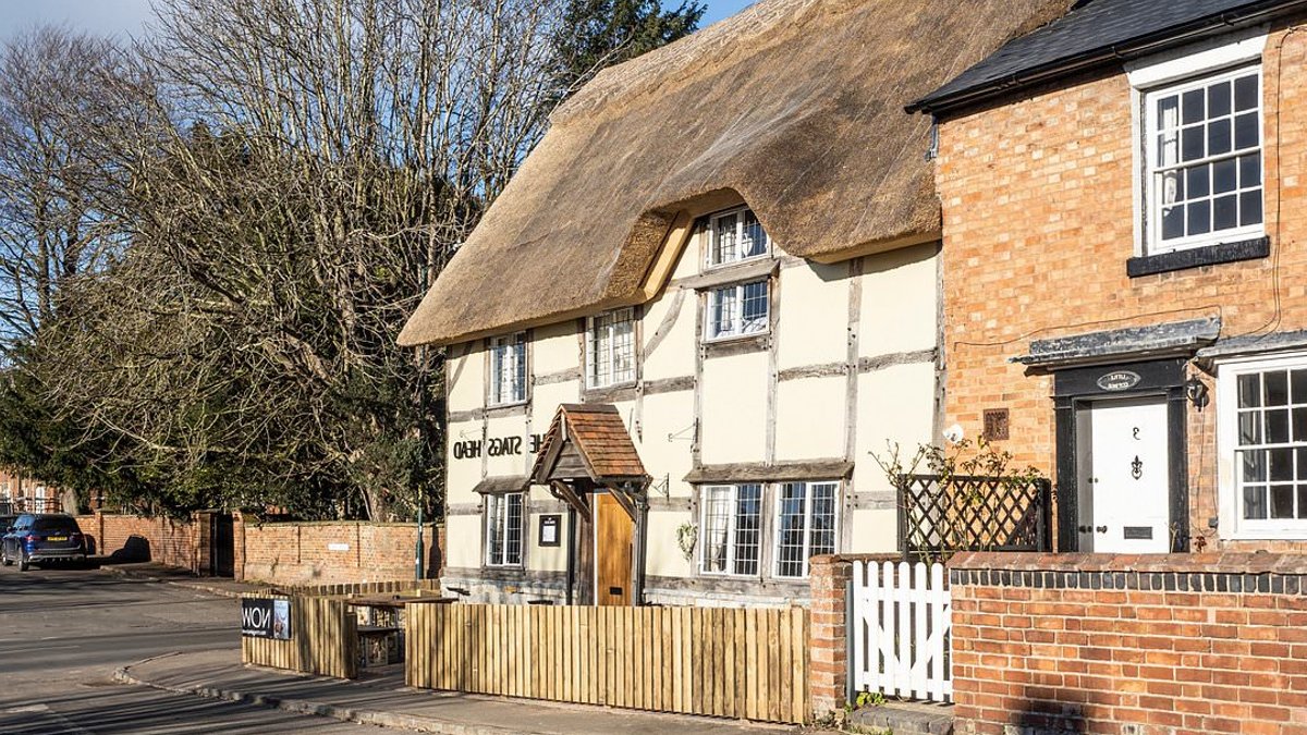 Fashionable postcodes lose 47% as neighbours change - fashionable postcodes