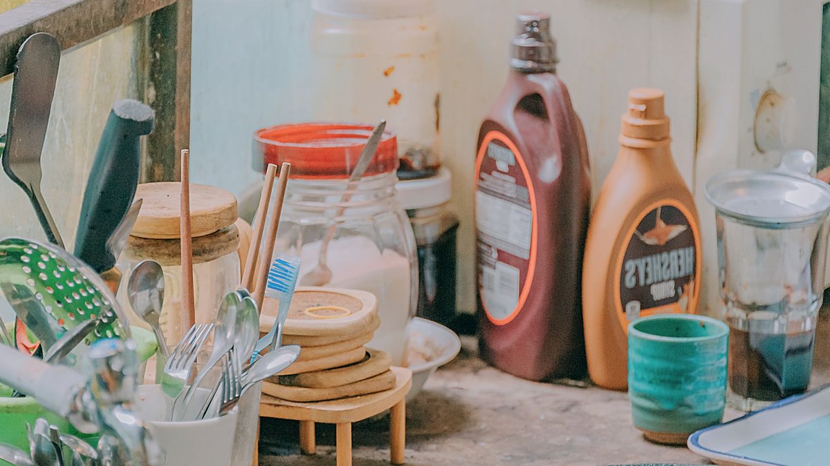 Tips to Shield Stored Belongings from Moisture - moisture protection