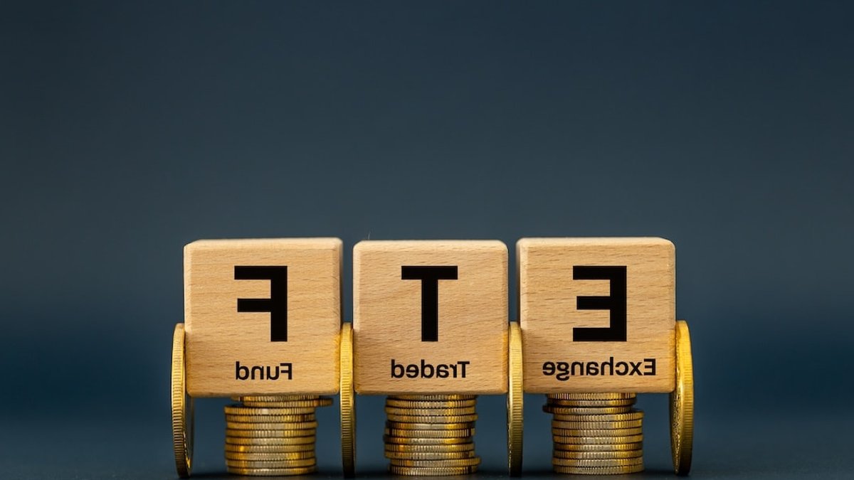 Advisers turn to fixed income exchange funds - fixed income