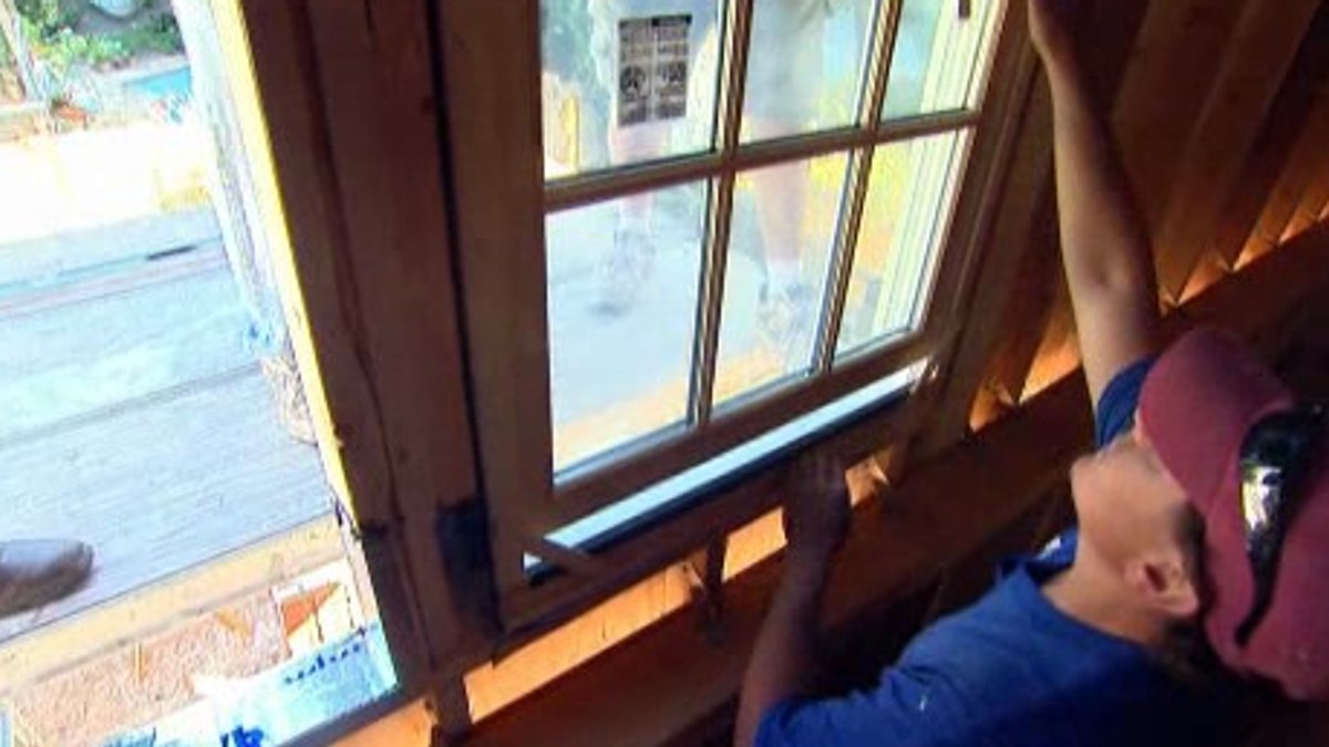 Window Company Scams: Red Flags and Hiring Tips Window Company Scams: Red Flags and Hiring Tips - window replacement scams