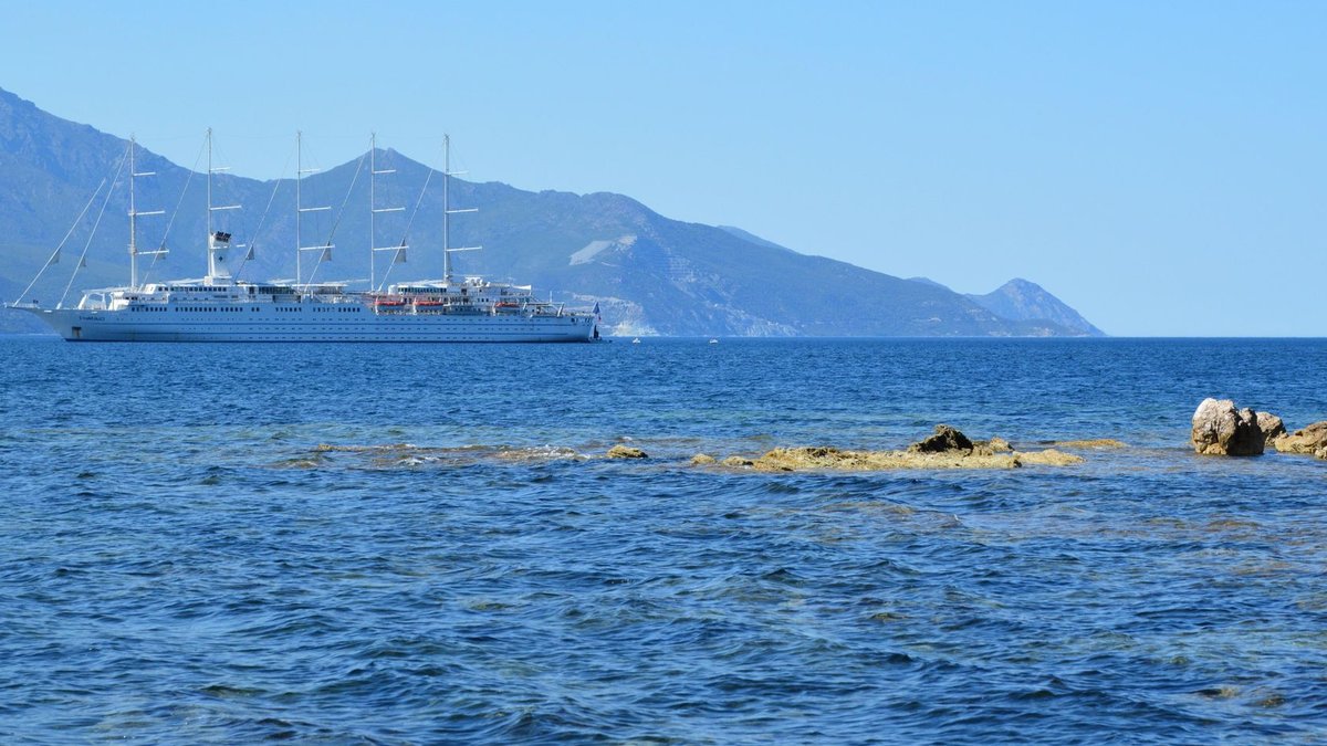 Luxury Cruise Explores South Pacific Luxury Cruise Explores South Pacific - south pacific cruise