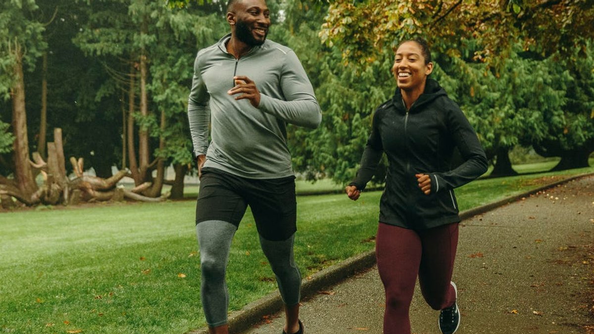 Men and women run differently in marathons Men and women run differently in marathons - marathon running