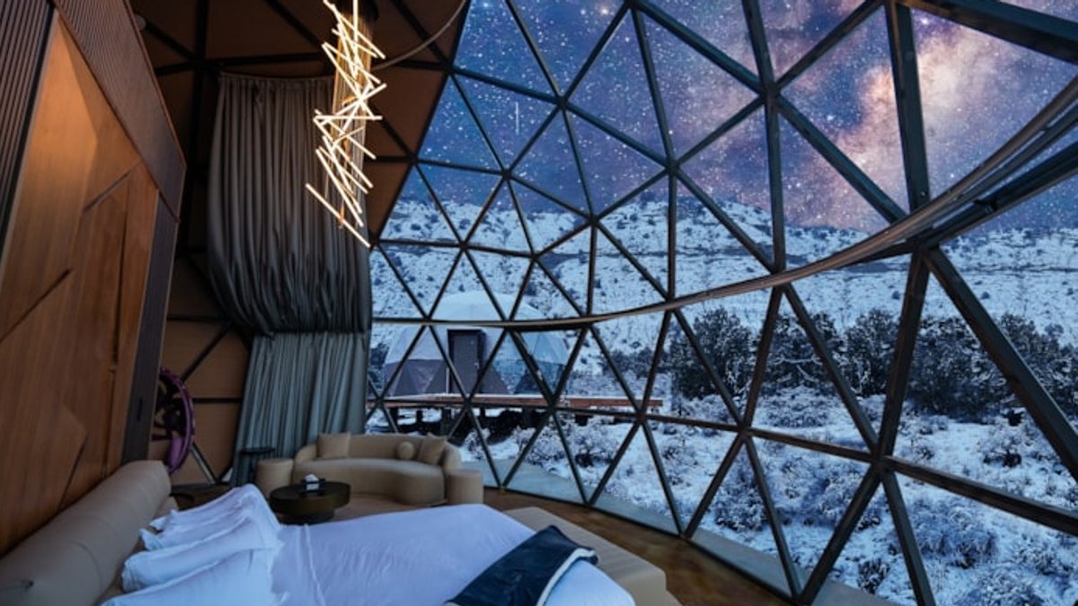 Sleeping under the stars on vacation - sleeping under stars