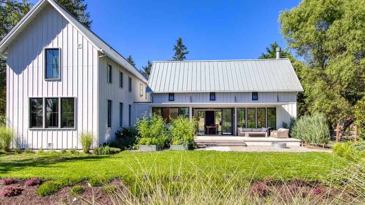 Bainbridge Island Farmhouse Blends Indoor and Outdoor Living - coastal farmhouse