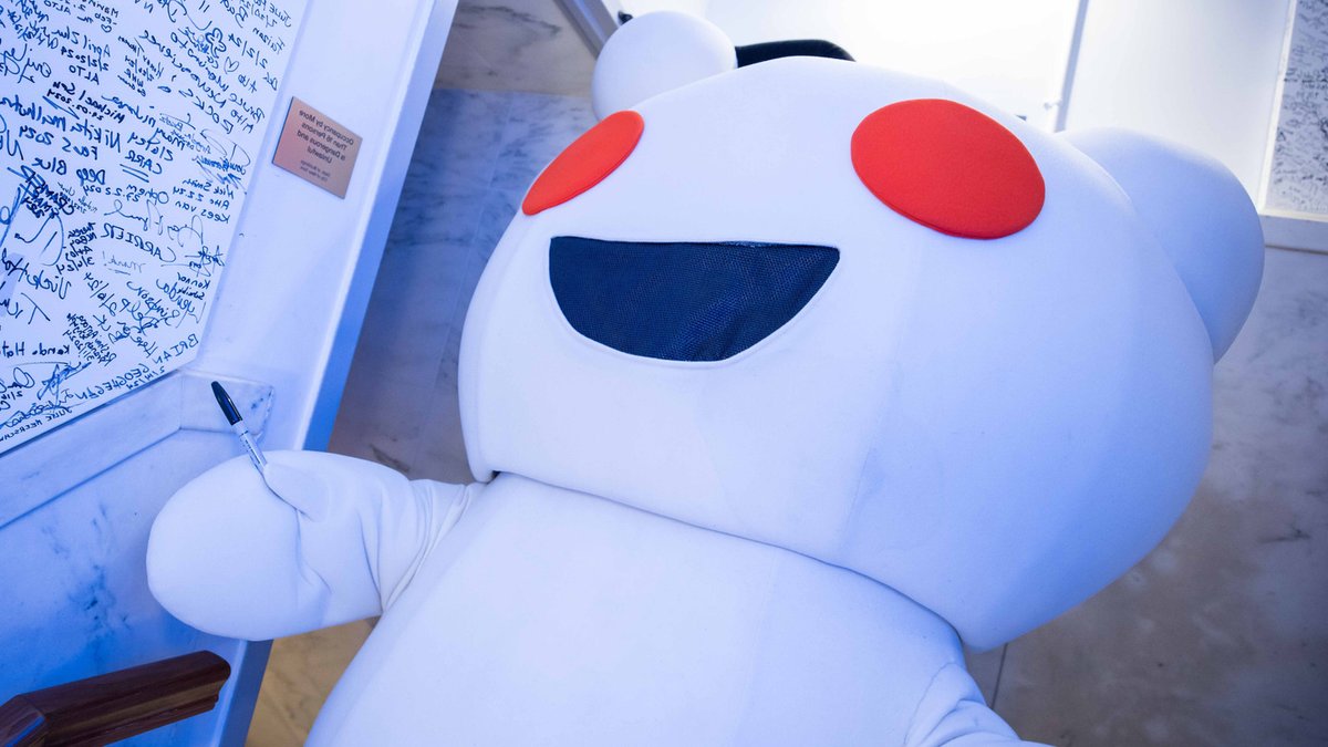 Reddit CEO Frustrated With Google's AI Overviews Reddit CEO Frustrated With Google's AI Overviews - google ai overviews