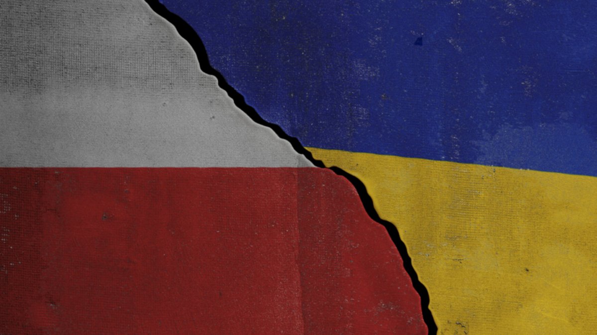 Poles prioritize Ukraine security over history - ukraine security