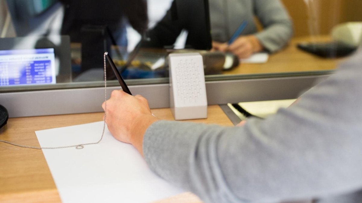 Banks must adapt to AI identity risks