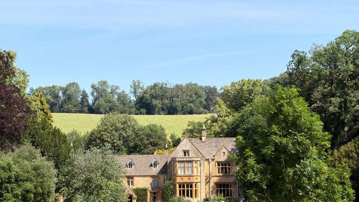 Historic Cotswolds Estate Hits Market for £20m - historic cotswolds estate