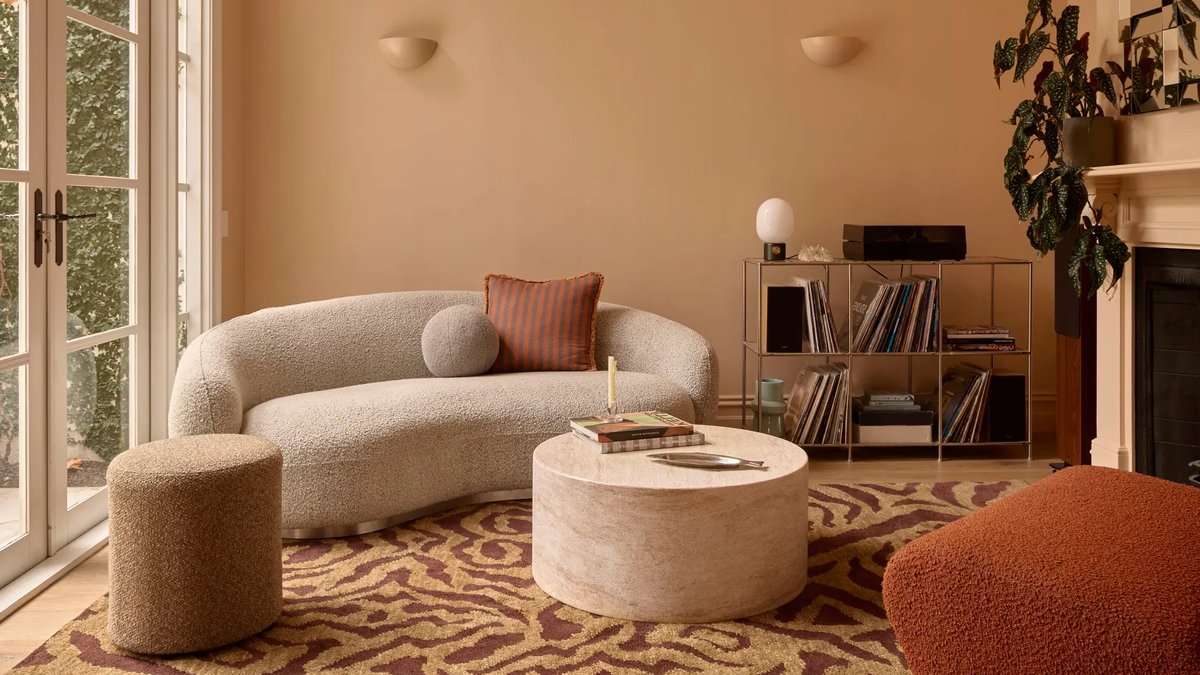 Wild animal prints prowl back into homes - animal print rugs