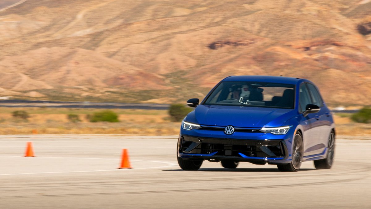 VW Golf R gets aggressive 2026 upgrade in testing VW Golf R gets aggressive 2026 upgrade in testing - vw golf r