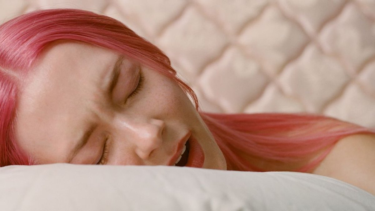 Sleep Apnea Affects Women in Unique Ways Sleep Apnea Affects Women in Unique Ways - sleep apnea