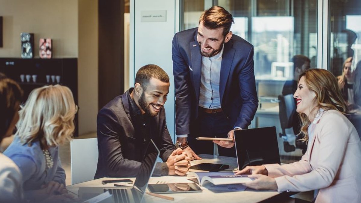 How to Build a Scalable Sales Team How to Build a Scalable Sales Team - scalable sales team