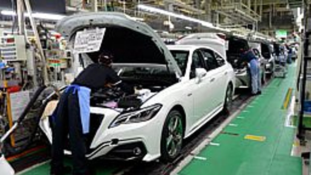Toyota halts production after quake and typhoon Toyota halts production after quake and typhoon - toyota production halt